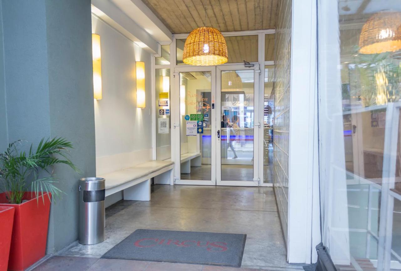 Circus Hostel ブエノスアイレス エクステリア 写真