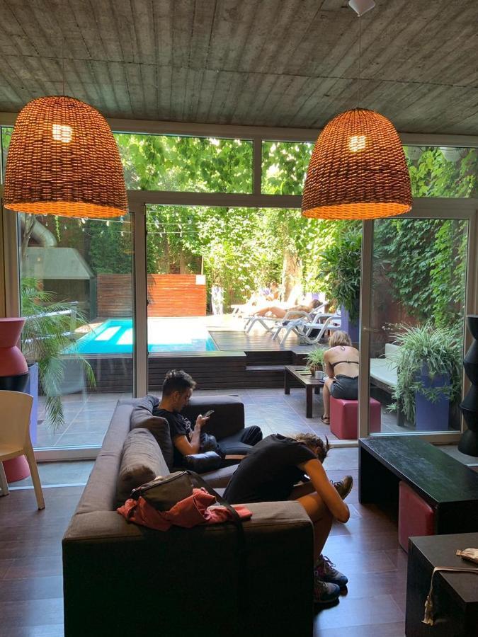 Circus Hostel ブエノスアイレス エクステリア 写真